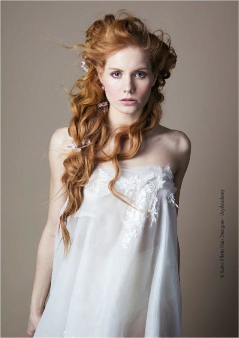 Pettinature Capelli Mossi Raccolti
